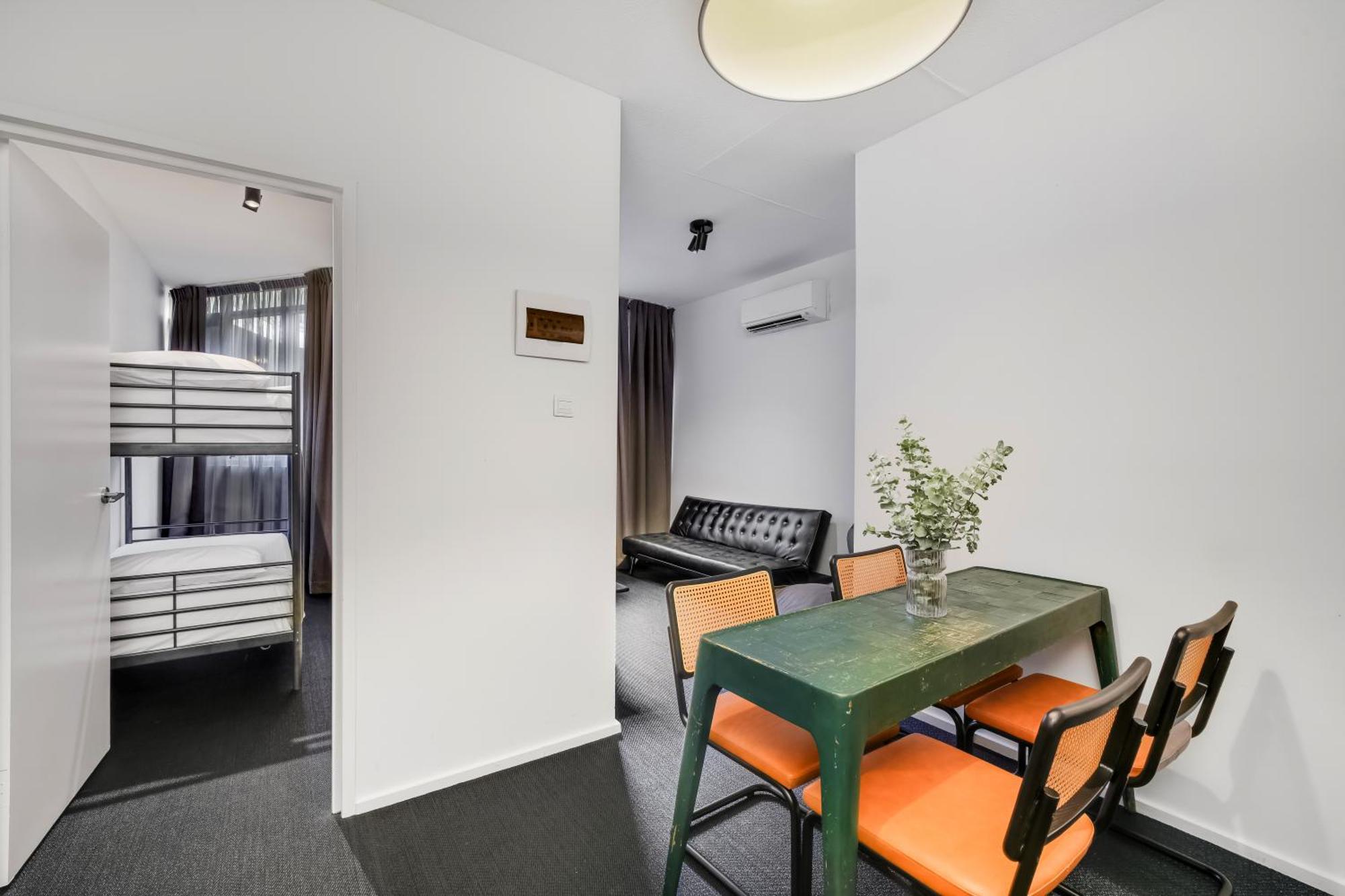 The Urban Newtown Hotel Sydney Bagian luar foto