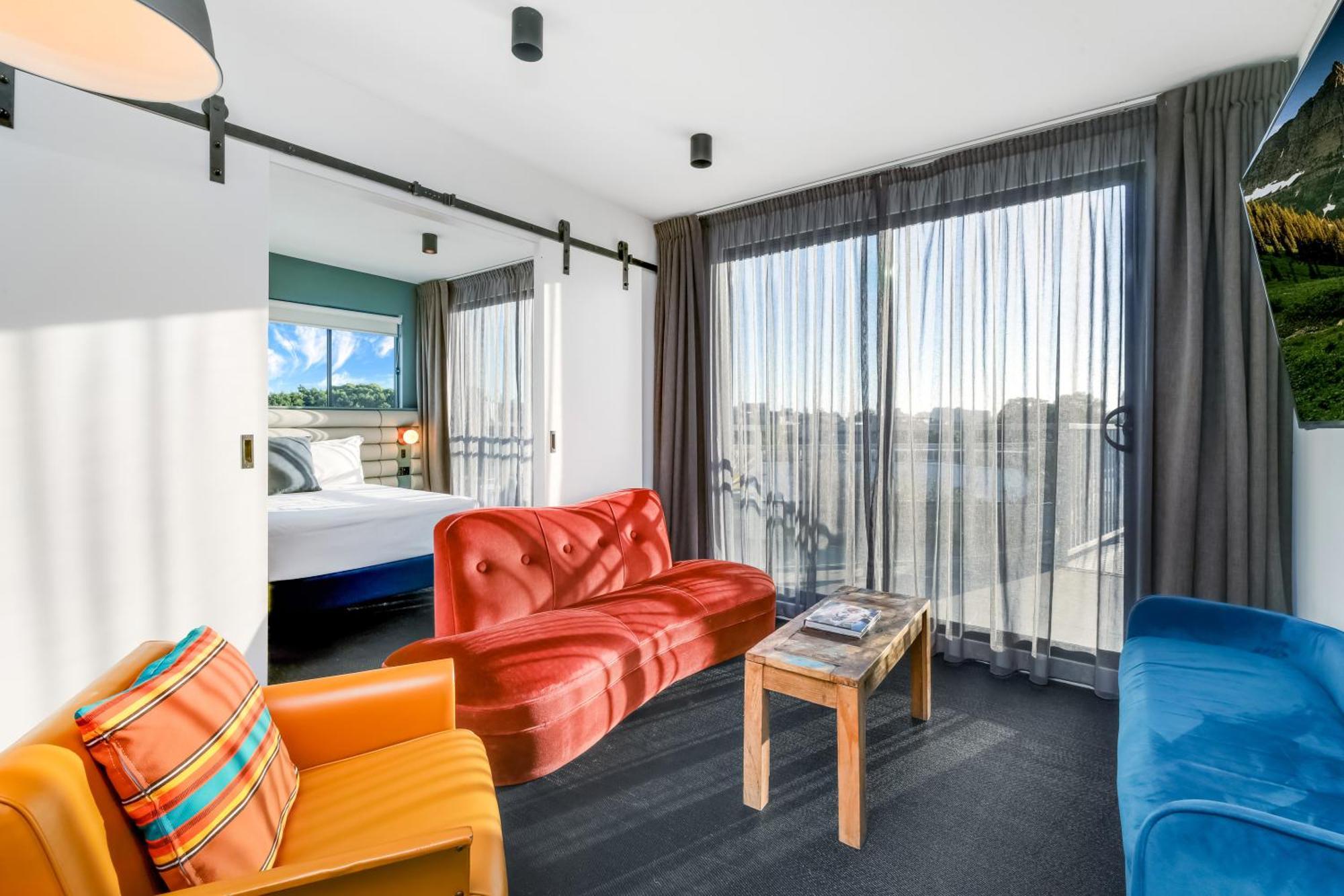 The Urban Newtown Hotel Sydney Bagian luar foto